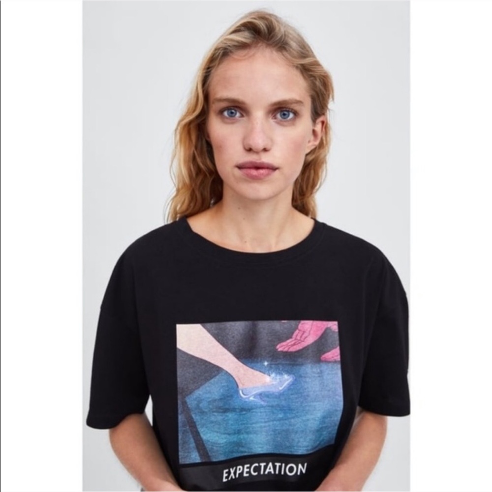 Zara Black Graphic Short Sleeve Tee with Multicolor Print
